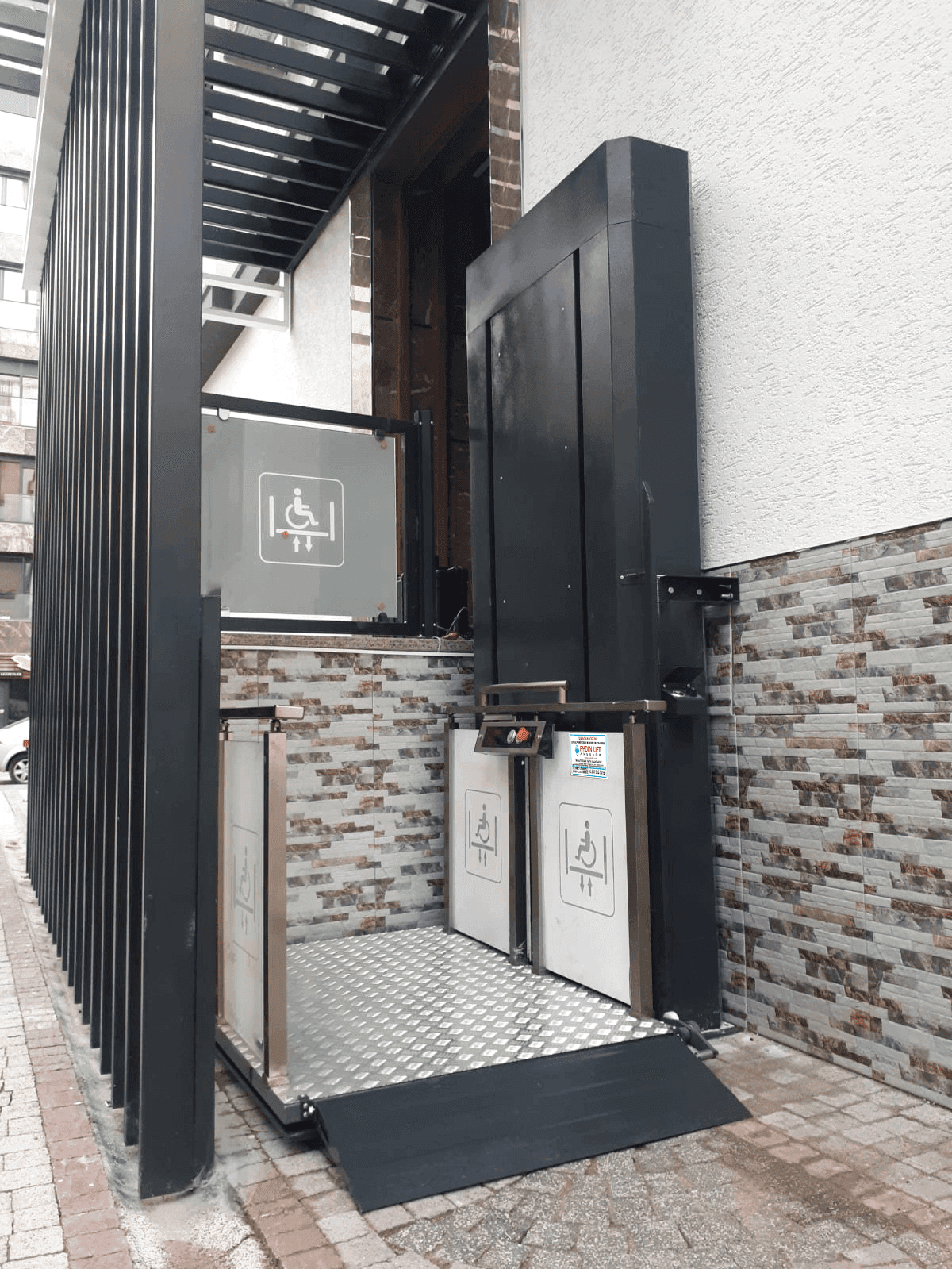 Açık Tip Platform Asansörü